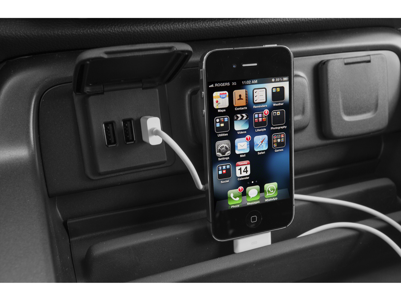 2015 Chevrolet Silverado 1500 4WD Crew Cab 143.5 LTZ w/1LZ