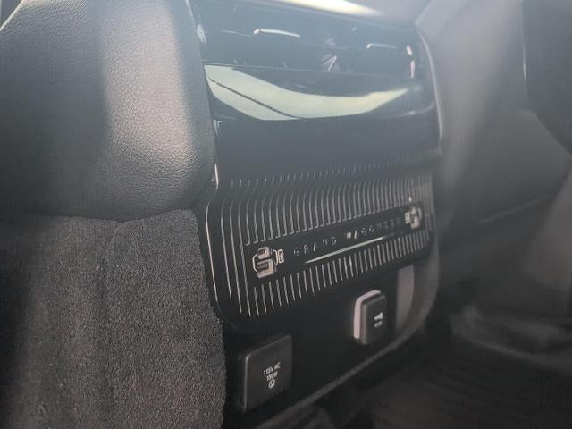 2023 Jeep Grand Wagoneer 4x4
