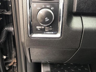 2015 RAM 1500 4WD Crew Cab 140.5 Laramie Longhorn