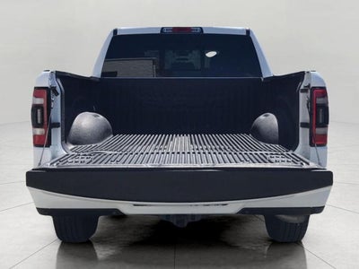 2020 RAM 1500 Big Horn 4x4 Crew Cab 5'7 Box