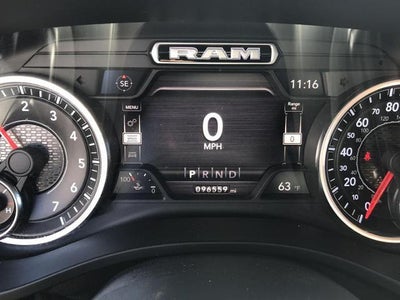 2020 RAM 1500 Big Horn 4x4 Crew Cab 5'7 Box