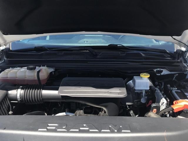 2020 RAM 1500 Big Horn 4x4 Crew Cab 5'7 Box