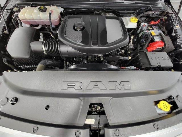 2025 RAM 1500 Big Horn 4x4 Crew Cab 5'7 Box