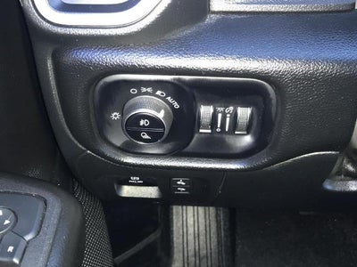 2025 RAM 1500 Big Horn 4x4 Crew Cab 5'7 Box