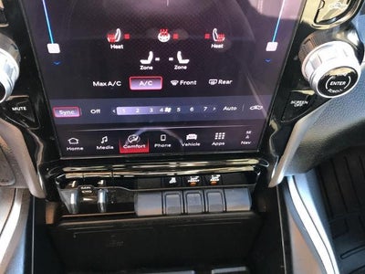 2025 RAM 1500 Big Horn 4x4 Crew Cab 5'7 Box