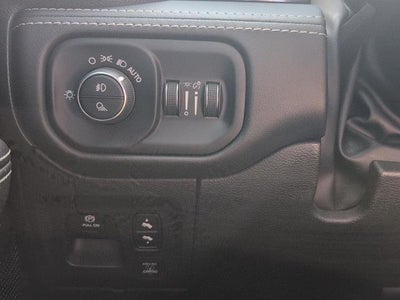 2022 RAM 1500 Limited 4x4 Crew Cab 5'7 Box