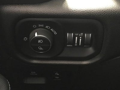 2023 RAM 1500 Laramie 4x4 Crew Cab 5'7 Box