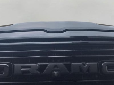 2021 RAM 1500 Laramie 4x4 Crew Cab 5'7 Box