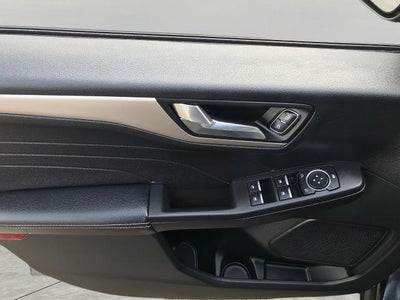 2021 Ford Escape SE FWD