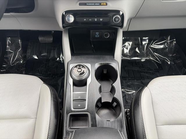 2023 Ford Escape Platinum AWD