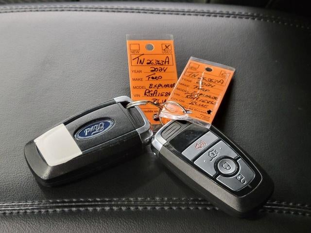 2024 Ford Explorer XLT 4WD