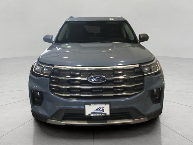 2025 Ford Explorer Active 4WD