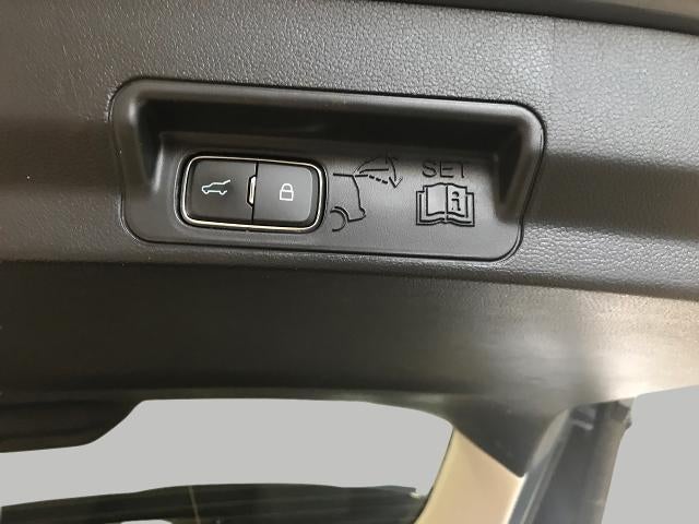 2025 Ford Explorer Active 4WD