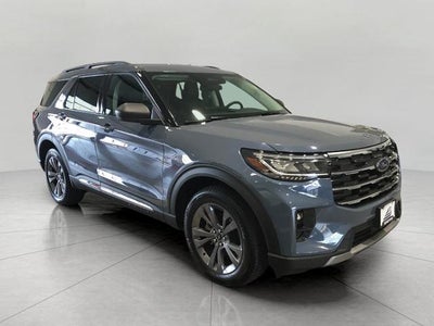 2025 Ford Explorer Active 4WD