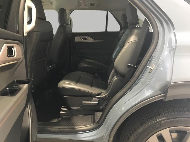 2025 Ford Explorer Active 4WD