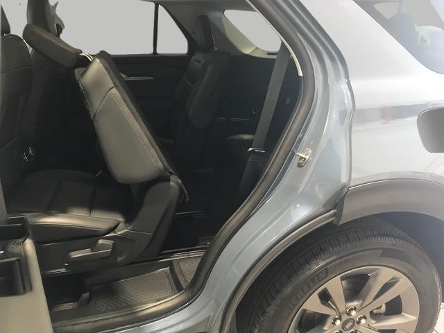 2025 Ford Explorer Active 4WD