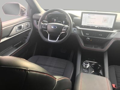 2025 Ford Explorer ST-Line 4WD