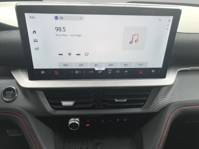 2025 Ford Explorer ST-Line 4WD