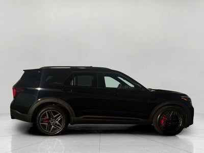 2026 Ford Explorer ST 4WD