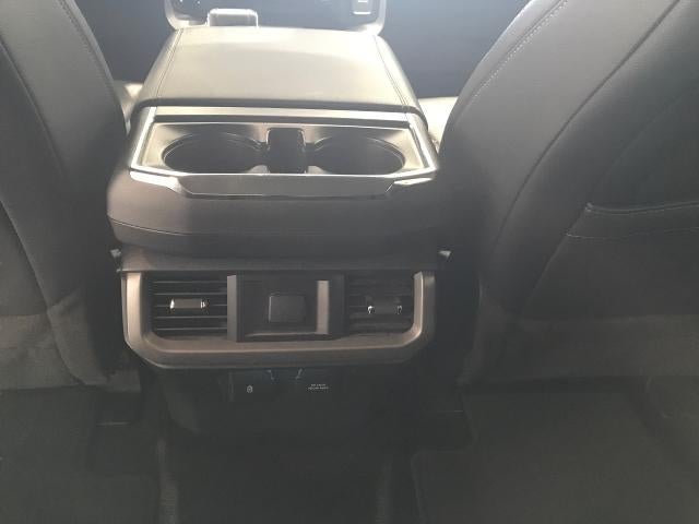 2022 Ford F-150 LARIAT 4WD SuperCrew 5.5' Box