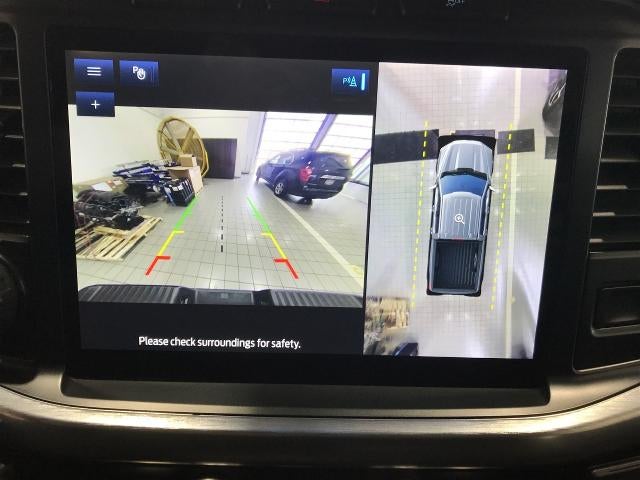 2022 Ford F-150 LARIAT 4WD SuperCrew 5.5' Box