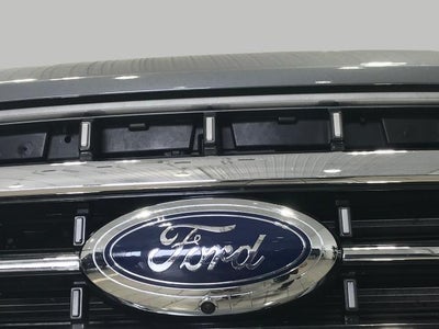2022 Ford F-150 LARIAT 4WD SuperCrew 5.5' Box