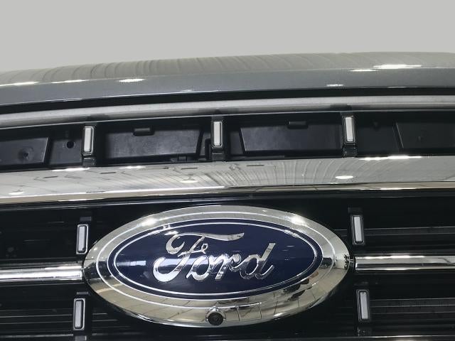 2022 Ford F-150 LARIAT 4WD SuperCrew 5.5' Box