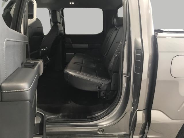 2022 Ford F-150 LARIAT 4WD SuperCrew 5.5' Box