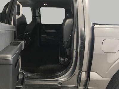 2022 Ford F-150 LARIAT 4WD SuperCrew 5.5' Box