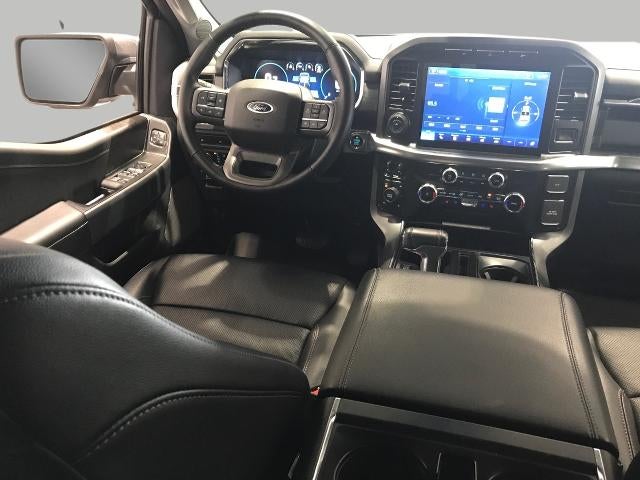2022 Ford F-150 LARIAT 4WD SuperCrew 5.5' Box
