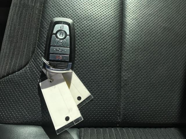 2022 Ford F-150 Raptor 4WD SuperCrew 5.5' Box