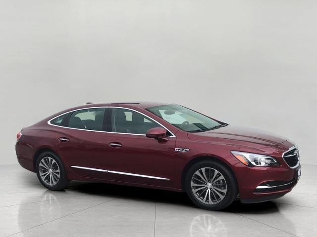 2017 Buick LaCrosse 4dr Sdn Essence FWD
