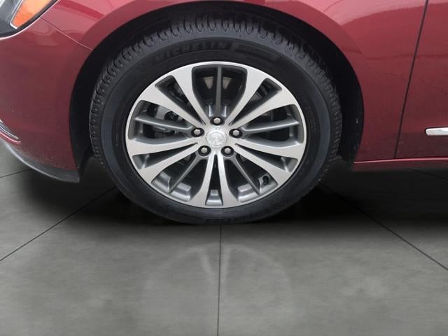 2017 Buick LaCrosse 4dr Sdn Essence FWD