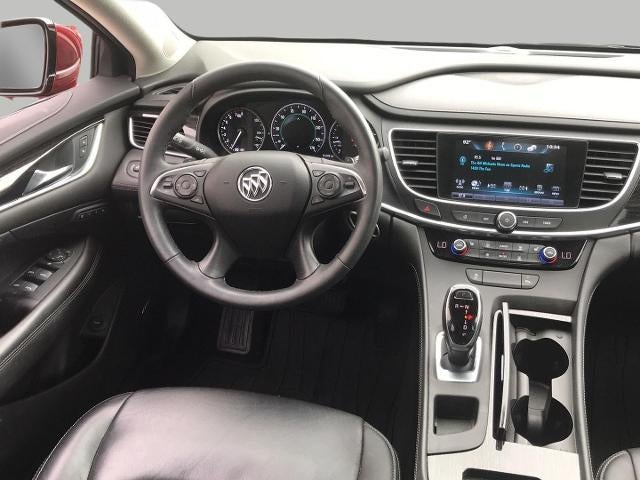 2017 Buick LaCrosse 4dr Sdn Essence FWD