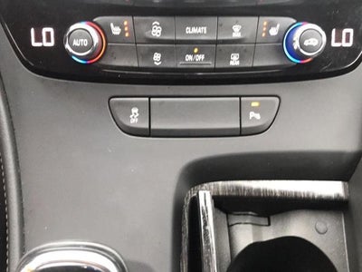 2017 Buick LaCrosse 4dr Sdn Essence FWD