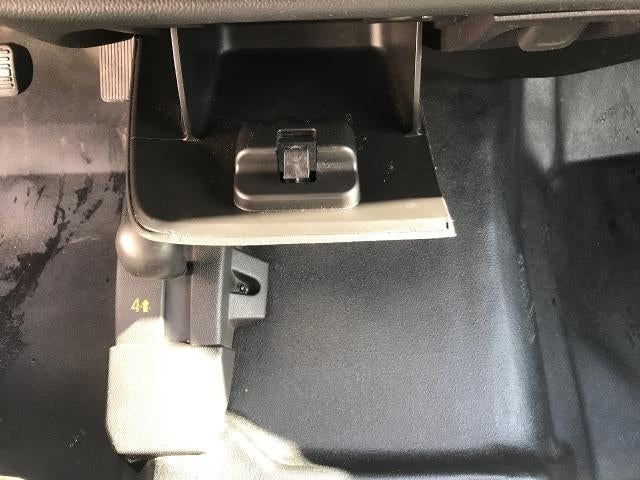 2016 Chevrolet Silverado 1500 4WD Reg Cab 119.0 Work Truck