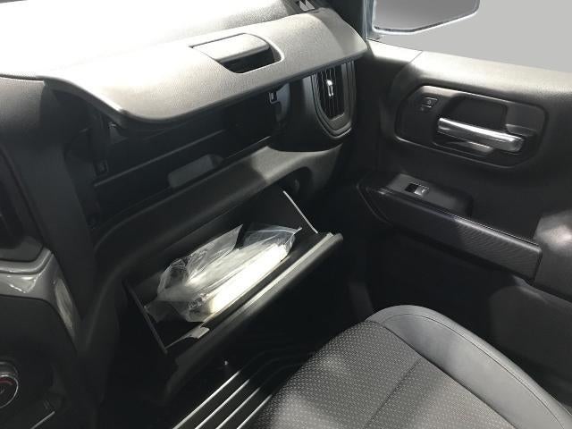 2019 Chevrolet Silverado 1500 4WD Double Cab 147 Custom