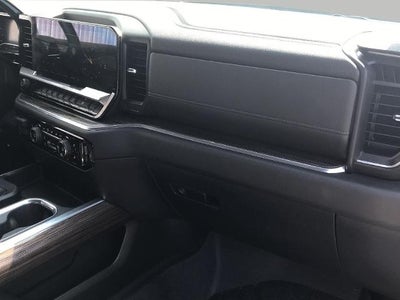 2023 Chevrolet Silverado 1500 4WD Crew Cab 147 RST