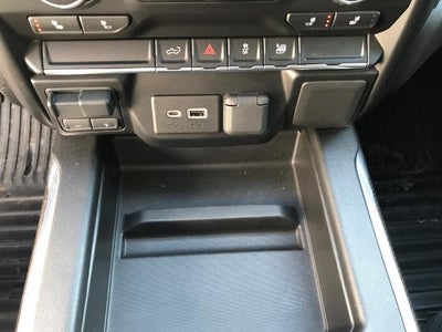 2021 Chevrolet Silverado 1500 4WD Crew Cab 147 RST