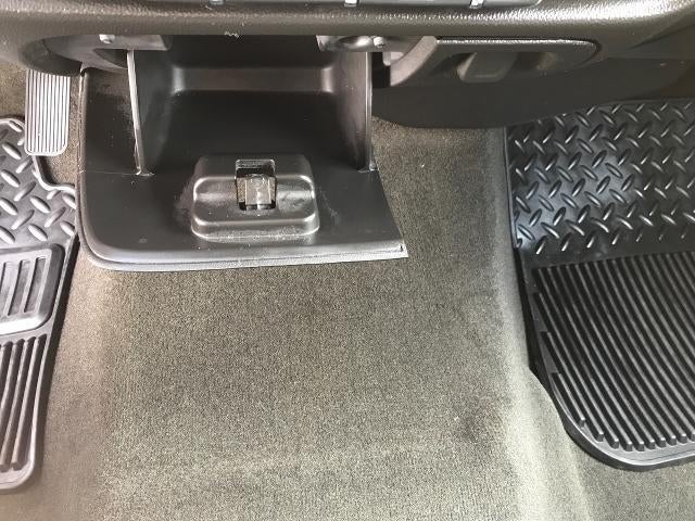 2018 Chevrolet Silverado 1500 4WD Double Cab 143.5 LT w/1LT