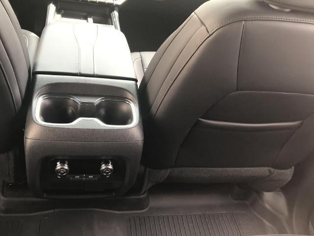 2026 GMC Acadia AWD 4dr Elevation