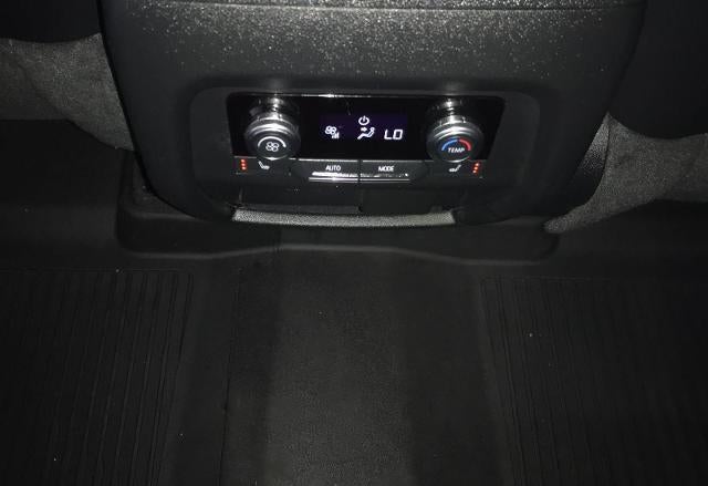 2024 GMC Acadia AWD 4dr AT4