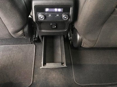 2017 GMC Acadia FWD 4dr SLE w/SLE-1