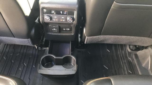 2023 GMC Acadia AWD 4dr AT4