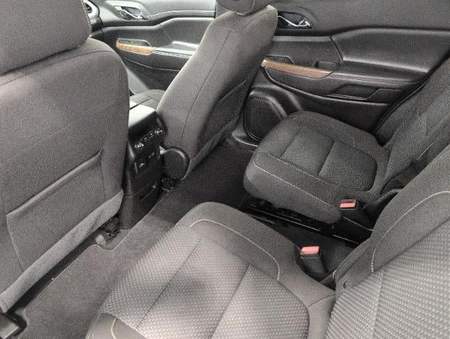 2023 GMC Acadia AWD 4dr SLE
