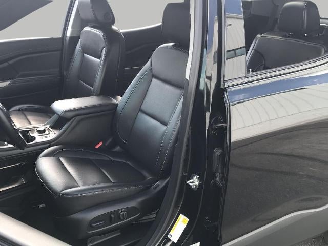 2023 GMC Acadia SLT - Photo 15
