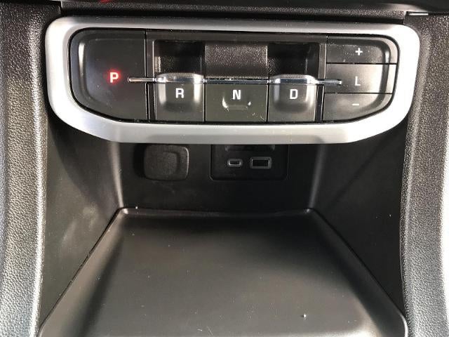 2023 GMC Acadia SLT - Photo 16