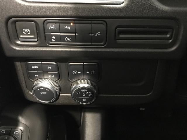 2022 GMC Yukon 4WD 4dr SLT