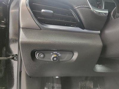 2023 Chevrolet Traverse AWD 4dr LT Cloth w/1LT