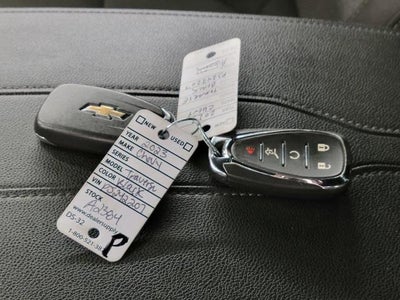 2023 Chevrolet Traverse AWD 4dr LT Cloth w/1LT